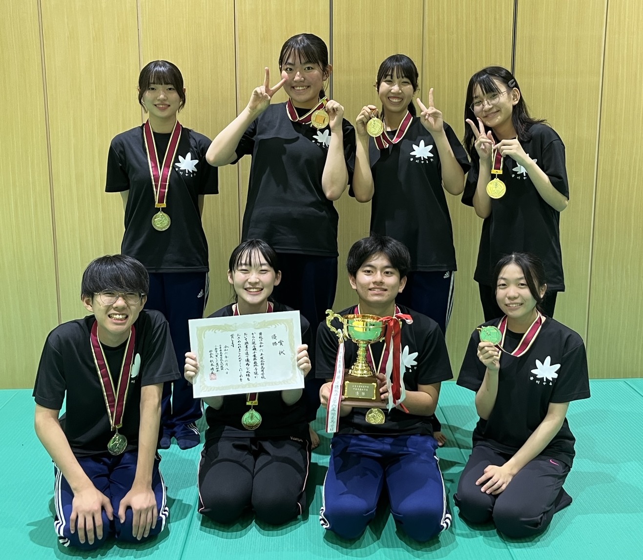 小倉百人一首競技かるた全国高等学校選手権大会 千葉県代表出場決定 - 学校法人 市川学園 市川中学校・高等学校